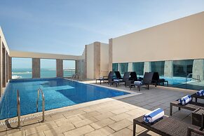 Golden Tulip Doha (Luxury City Hotel)