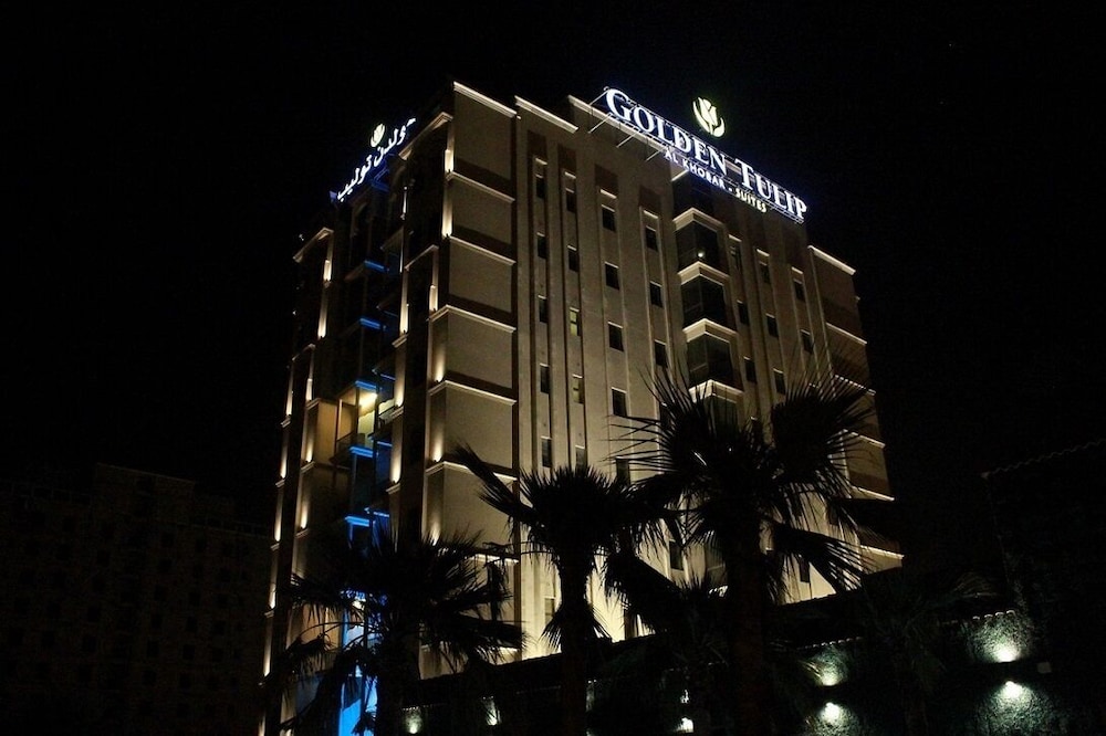Golden Tulip Al Khobar Suites