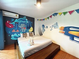 Hide Bangkok Hostel