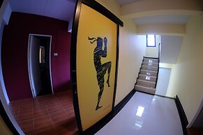 Hide Bangkok Hostel