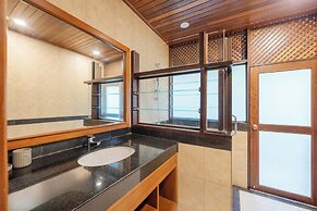 Baan Bua Estate by Tropiclook