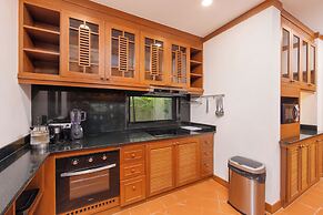 Baan Bua Estate by Tropiclook