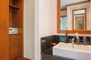 Baan Bua Estate by Tropiclook