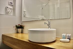 Dizengoff 208 Hotel