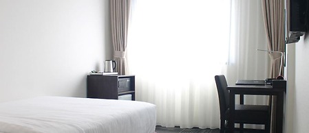 Sakura Hotel 3