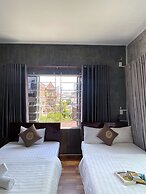 Amy Hostel Hue