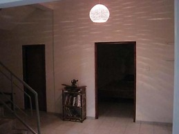 Jungleside House