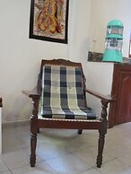 Jungleside House