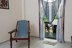 Jungleside House