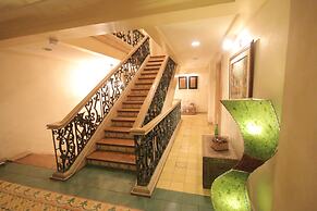 Roxas President's Inn