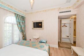 Hotel 1453