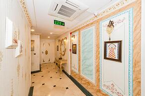 Hotel 1453