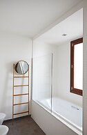 60 Balconies Design