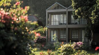 Flora Creek Resort & Garden Chiang Mai