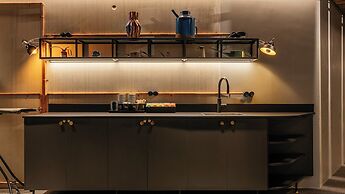 Ruby Emma Hotel Amsterdam By IHG
