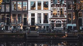 Ruby Emma Hotel Amsterdam By IHG