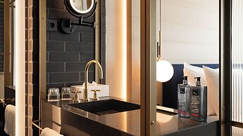 Ruby Emma Hotel Amsterdam By IHG