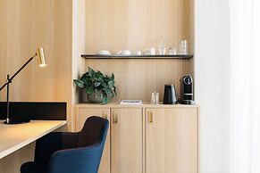 Ruby Emma Hotel Amsterdam By IHG