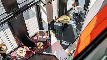 Ruby Emma Hotel Amsterdam By IHG