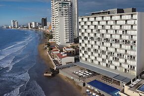 Holiday Inn Resort Mazatlan by IHG
