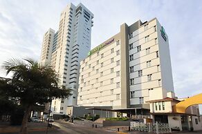 Holiday Inn Resort Mazatlan by IHG