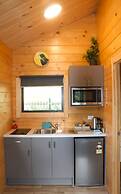 Kingston TOP 10 Holiday Park