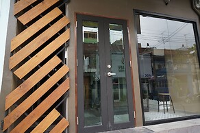 Hive28