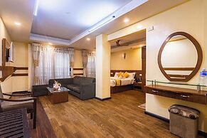 Yellow Pagoda Hotel