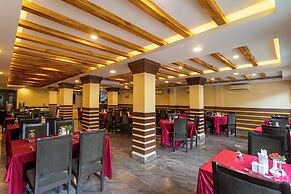 Yellow Pagoda Hotel