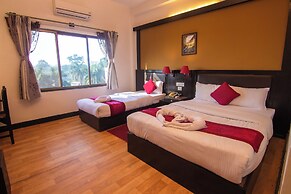 Hotel Ananda Inn