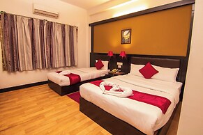 Hotel Ananda Inn