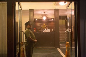 Hotel Ananda Inn