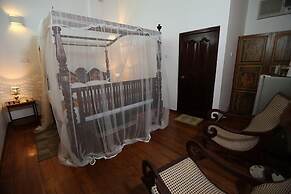 The Villa Hotel