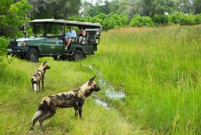 Selinda Camp