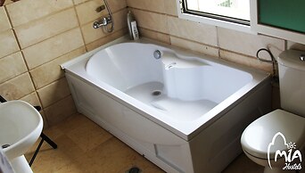 Mia Hostels