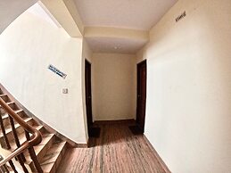 Hotel  Lily  Kathmandu