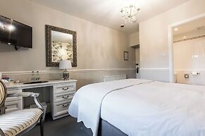 Mount Pleasant Hotel