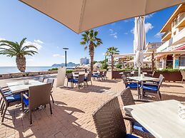 Hostal Port Corona