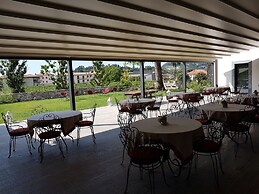 Podere Castel Merlo Resort