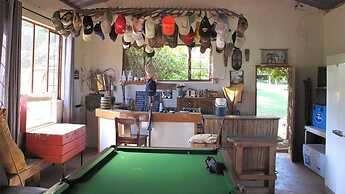 Caracal Lodge