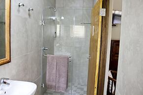 17 on Bird Guest House