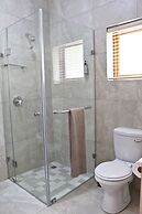 17 on Bird Guest House