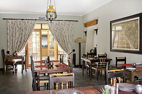 17 on Bird Guest House