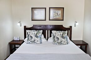 17 on Bird Guest House