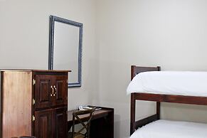 17 on Bird Guest House
