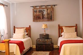 17 on Bird Guest House