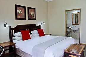 17 on Bird Guest House