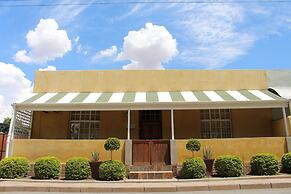 17 on Bird Guest House