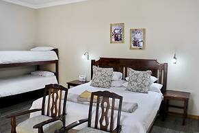 17 on Bird Guest House
