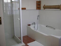 Toverberg Guest Houses